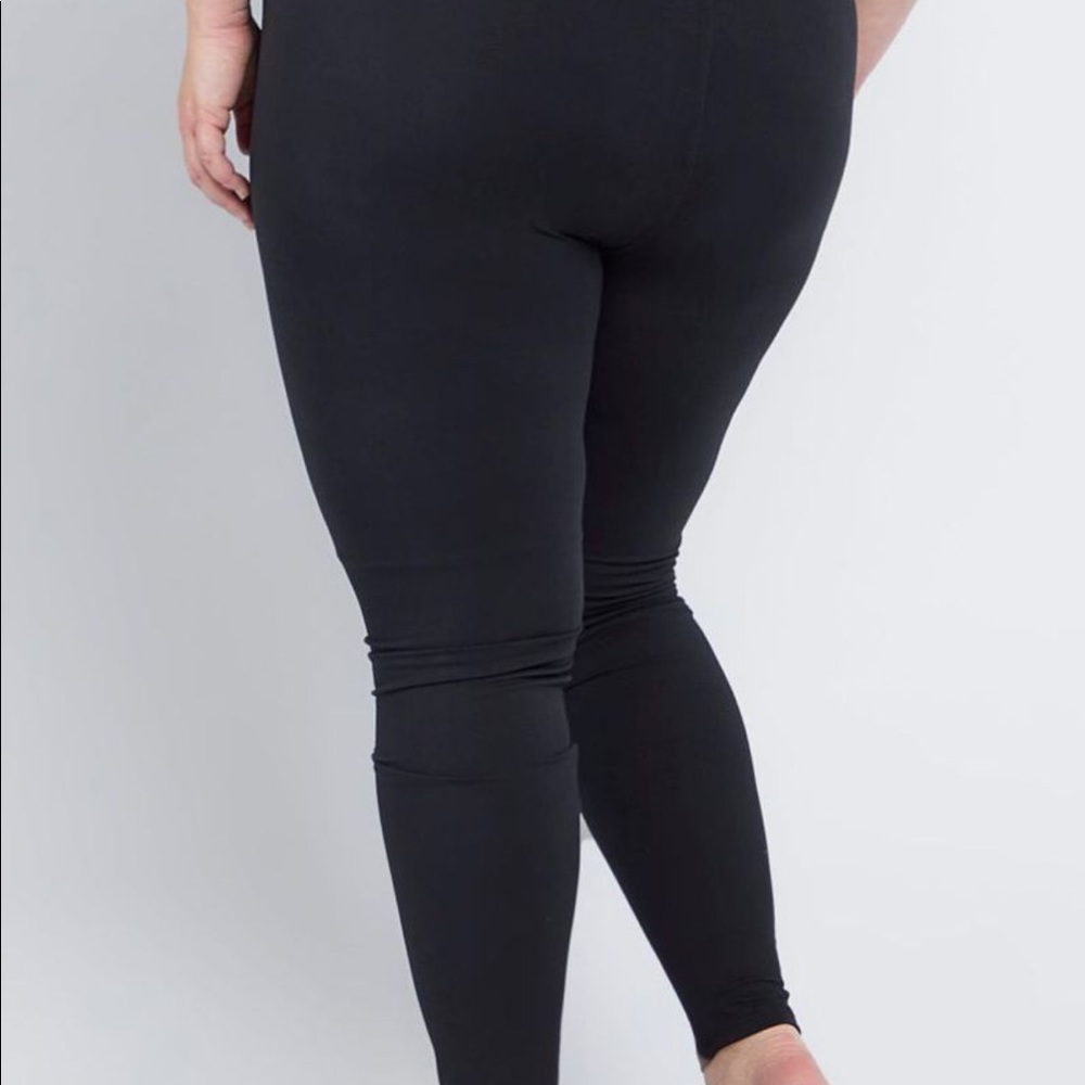 Spring Street Leggings ❤️